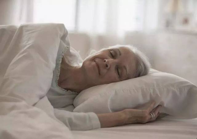 睡觉也是养生活动，探索睡眠与中医养生的奥秘