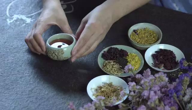 中医养生，探索适合您的茶疗之道